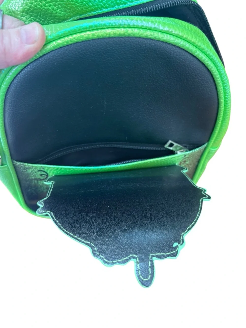 Wicked Movie 10.5 Mini Backpack Elphaba No One Mourns Like New Universal Studios - Picture 6 of 9